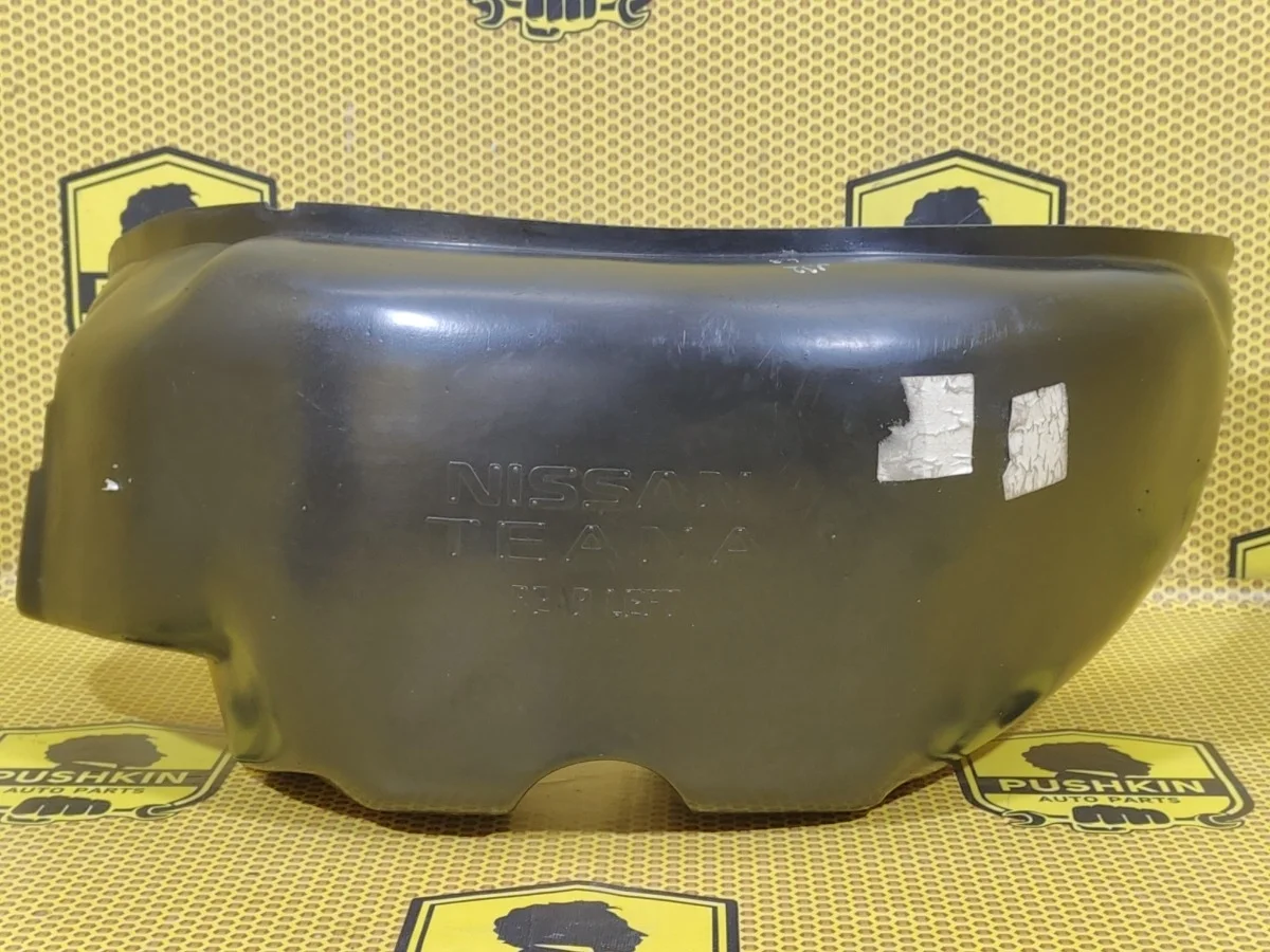 Подкрылок Nissan Teana 2012 76749JN20A J32 VQ25DE, задний левый