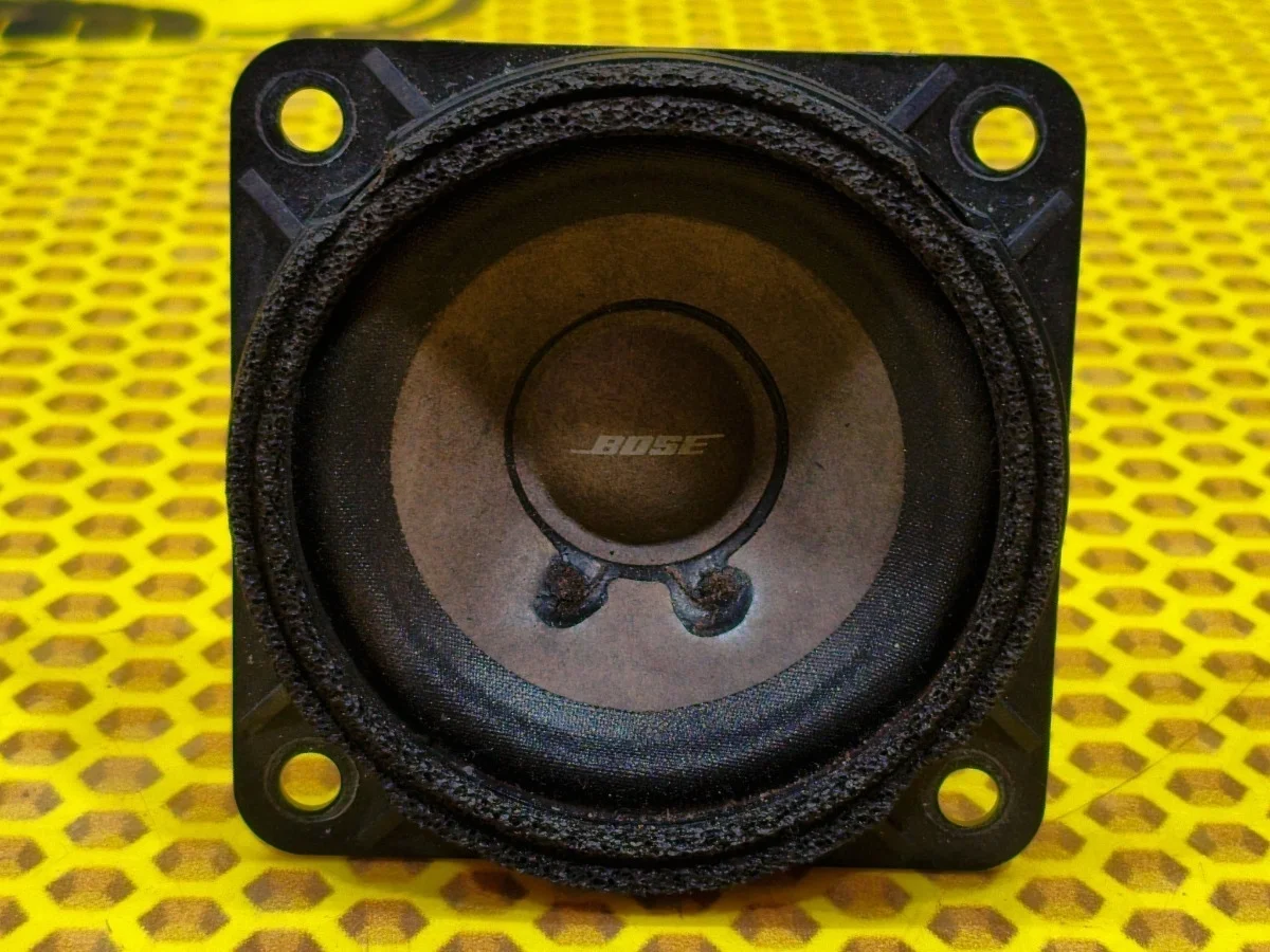 Динамик Nissan Murano 2011 28148JK200 Z51 VQ35DE