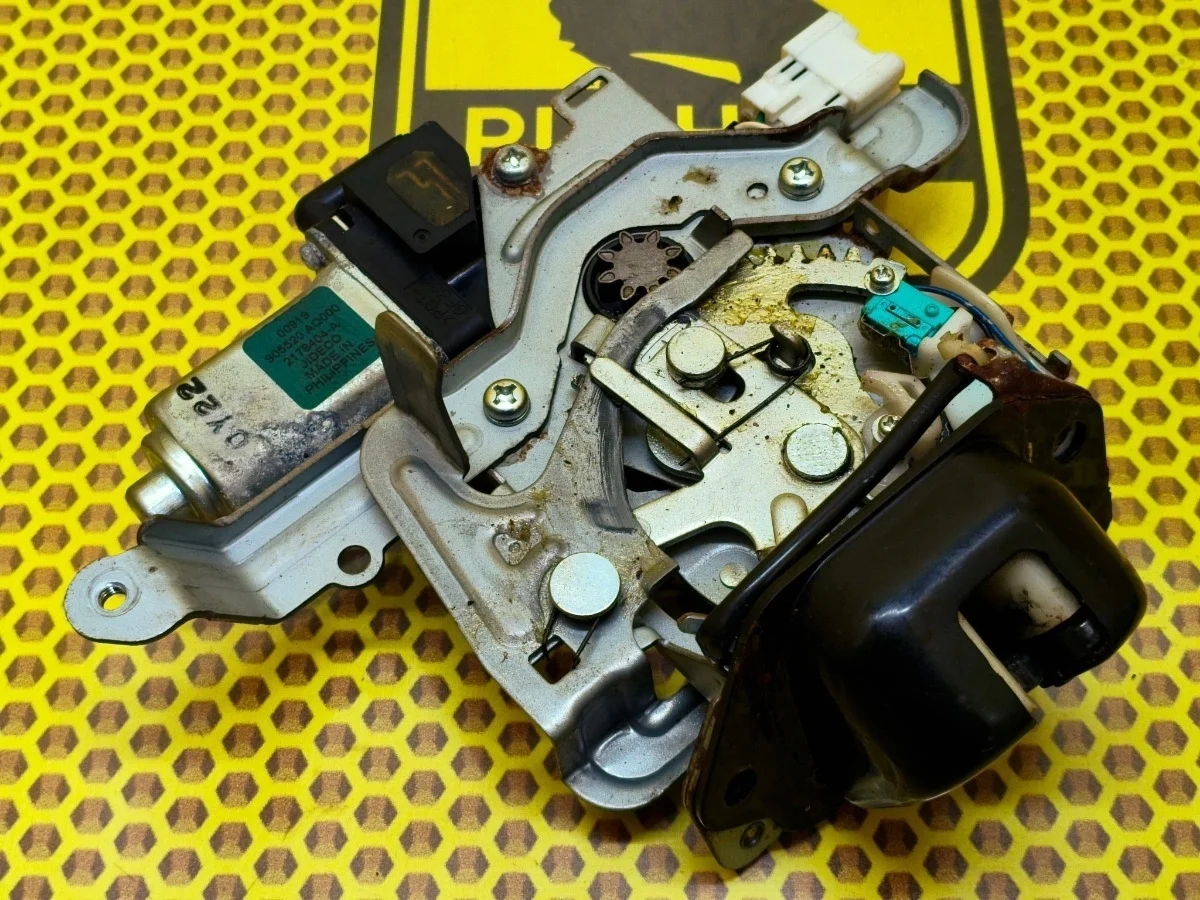 Замок багажника Nissan Murano 2011 905001AA0B Z51 VQ35DE