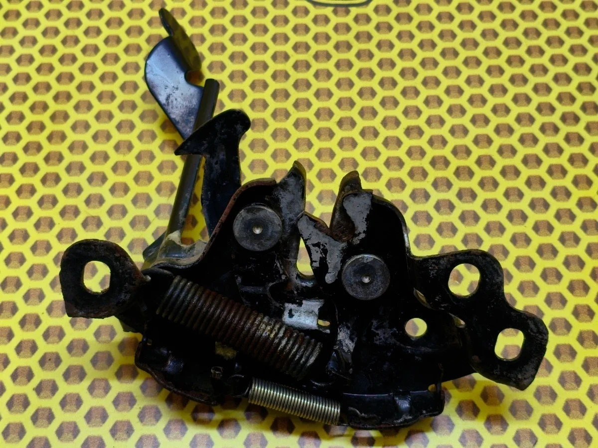 Замок капота Nissan Murano 2011 656011AA0A Z51 VQ35DE