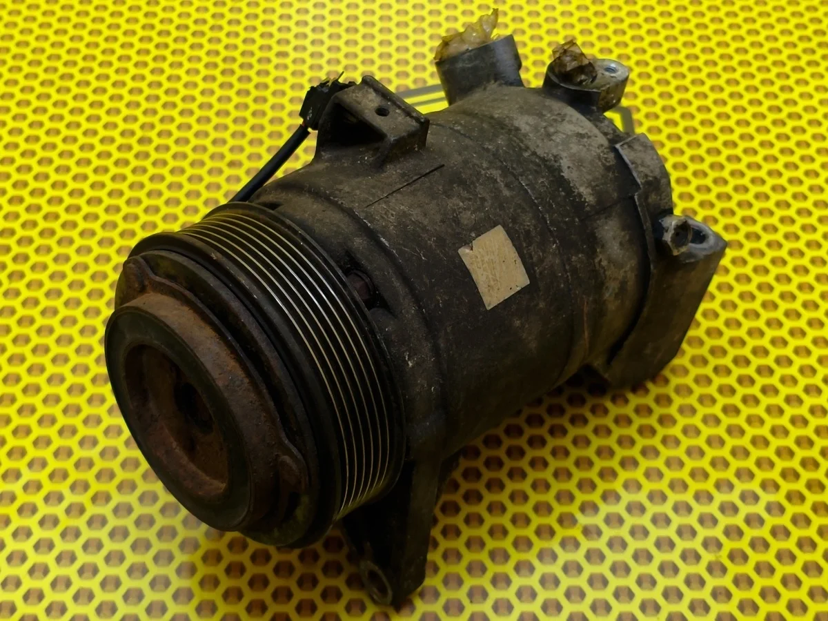 Компрессор кондиционера Nissan Murano 2011 92600JP01C Z51 VQ35DE