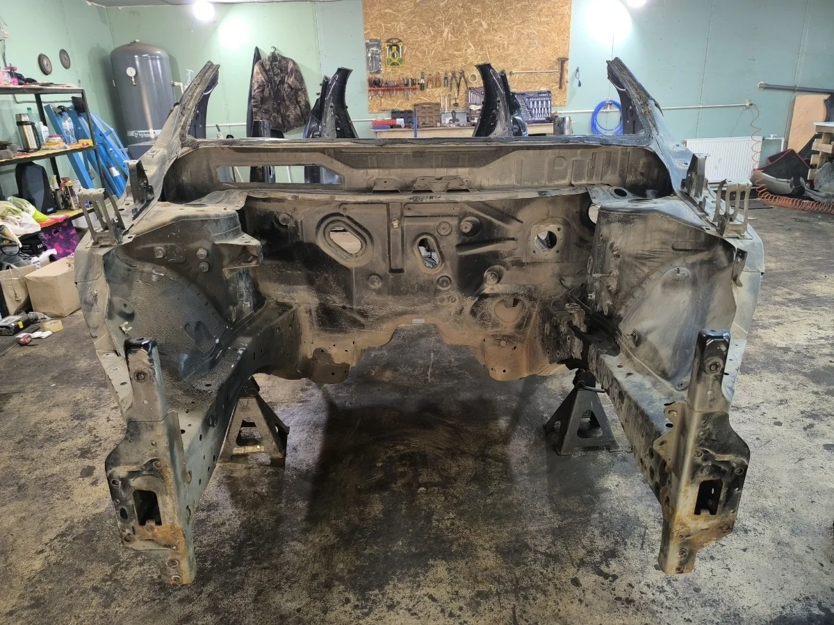 Часть кузова Nissan Murano 2011 751111AA0A Z51 VQ35DE, передний