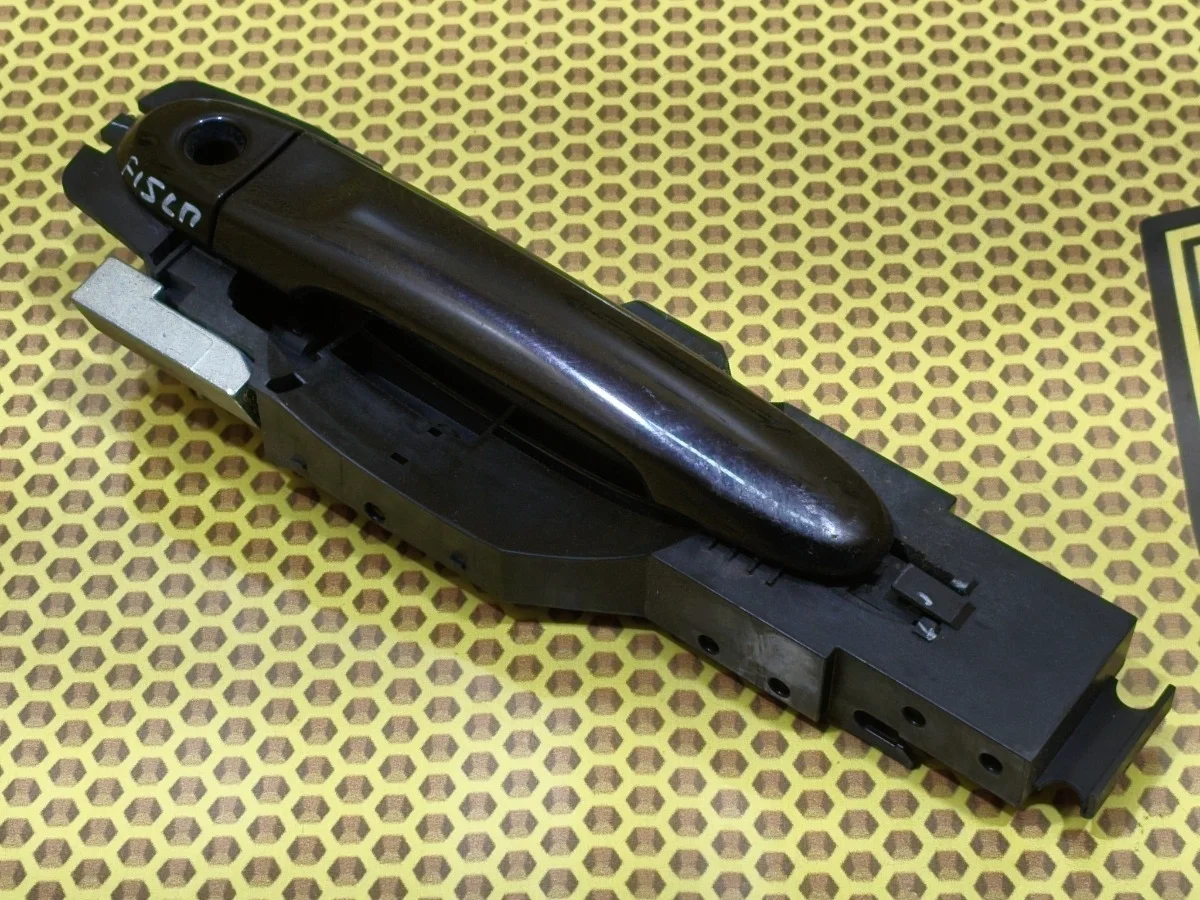 Ручка двери наружная Nissan Juke 2014 806401KK0D F15 HR16DE, передняя левая