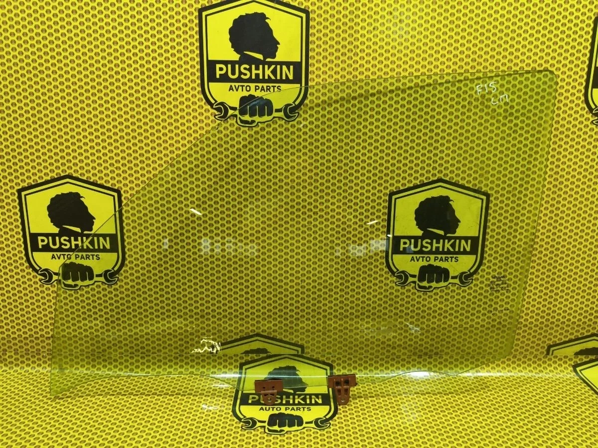 Стекло двери Nissan Juke 2014 803011KK0A F15 HR16DE, переднее левое