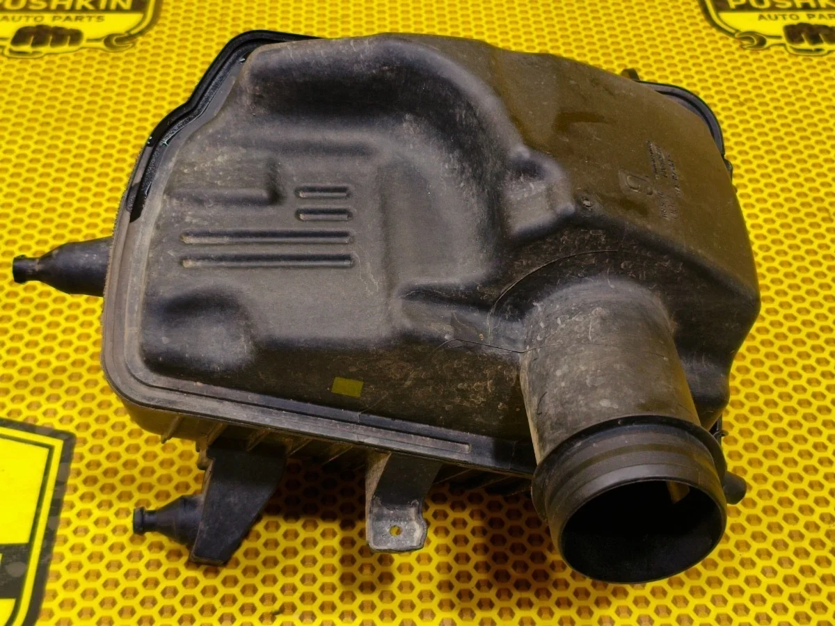 Корпус воздушного фильтра Nissan Qashqai 2012 16500JD20A J10 HR16DE