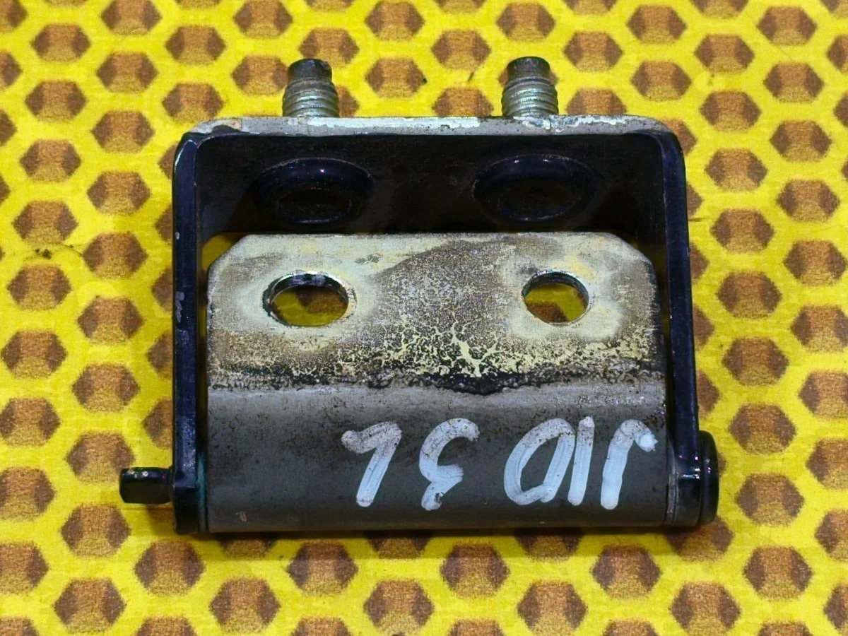 Петля багажника Nissan Qashqai 2012 90400AV730 J10 HR16DE, левая