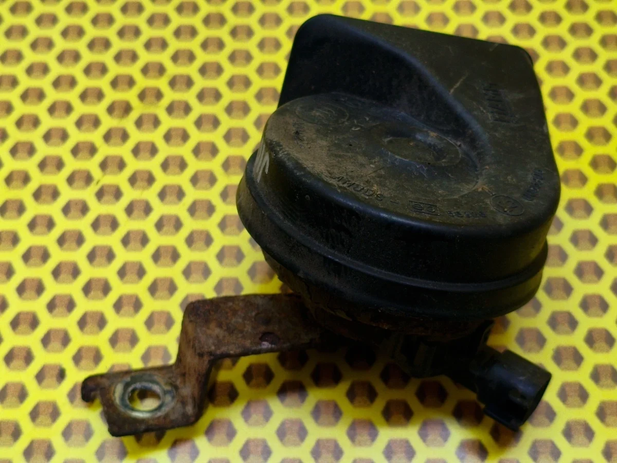 Сигнал звуковой высокочастотный Nissan Qashqai 2012 25610BR00A J10 HR16DE