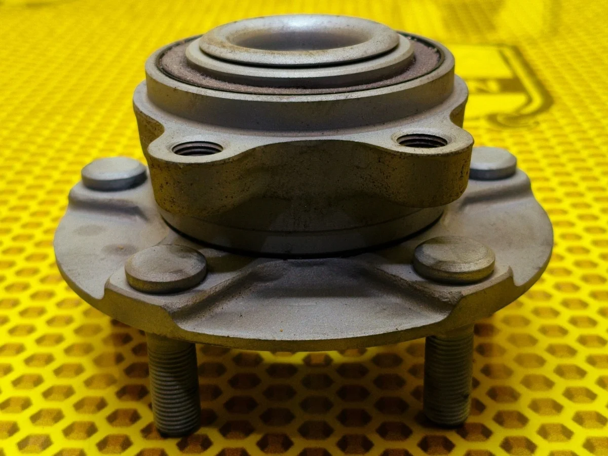 Ступица Nissan Qashqai 2012 40202JG01B J10 HR16DE, передняя левая