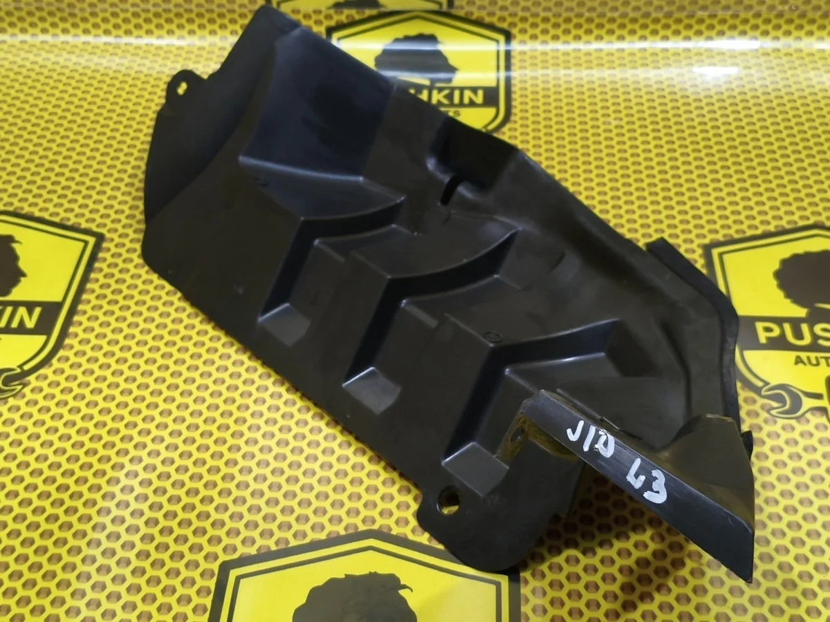 Пыльник бампера Nissan Qashqai 2011 74777EY10A J10 MR20DE, задний левый