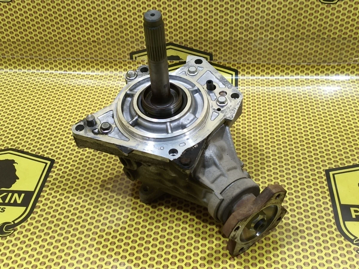 Раздаточная коробка Nissan Qashqai 2011 33100EN10B J10 MR20DE