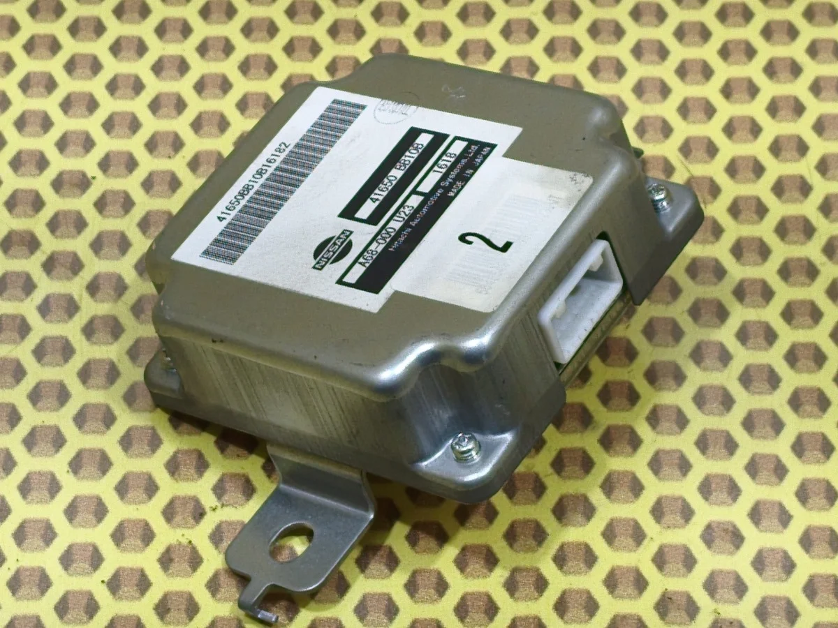 Блок управления полным приводом Nissan Qashqai 2011 41650BB10B J10 MR20DE