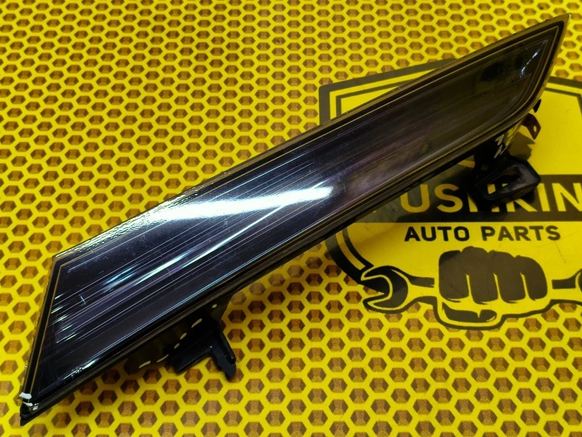 Габарит Nissan Murano 2011 260631AA0C Z51 VQ35DE, левый