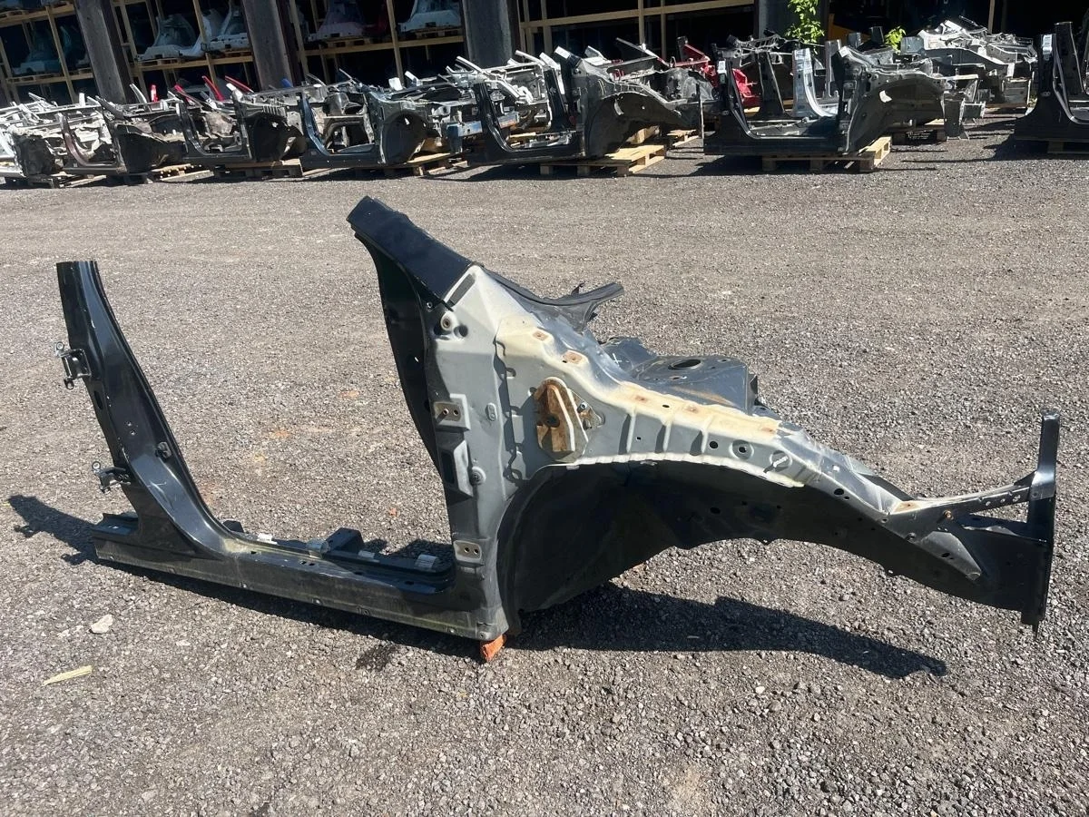 Часть кузова четверть Nissan Murano 2010 751101AA0A Z51 VQ35DE, передний правый