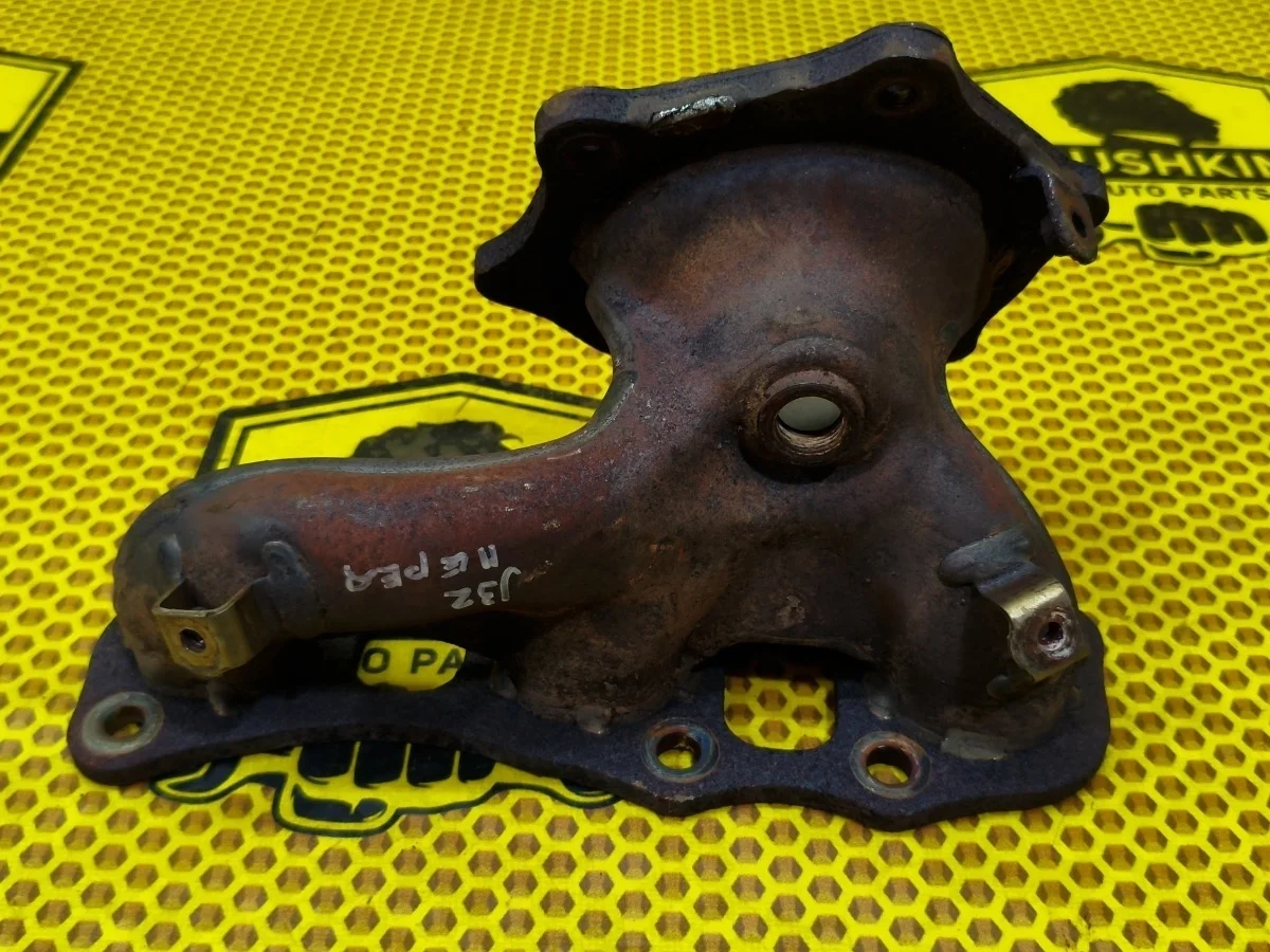 Коллектор выпускной Nissan Teana 2013 140021AA0B J32 VQ25DE, передний