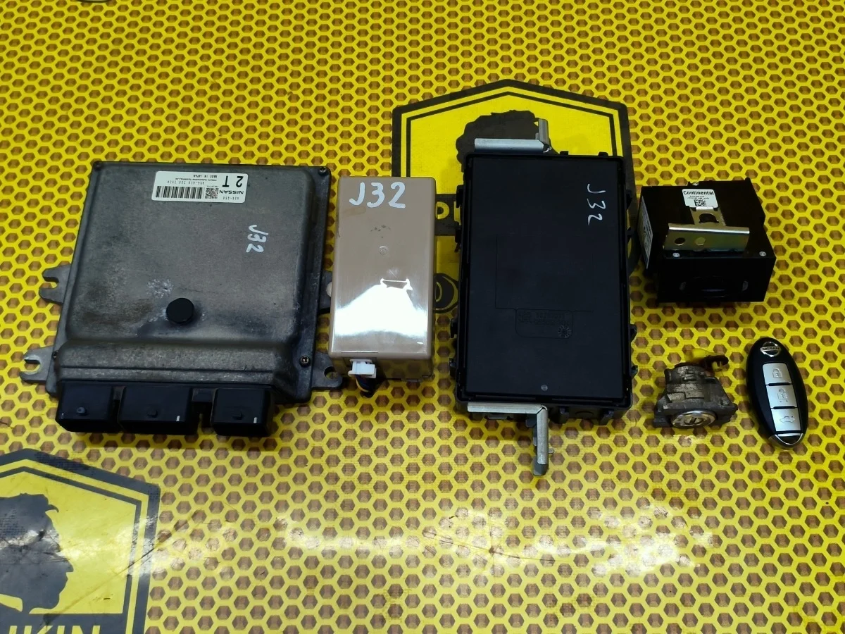 Комплект зажигания Nissan Teana 2013 23710KA91A J32 VQ25DE