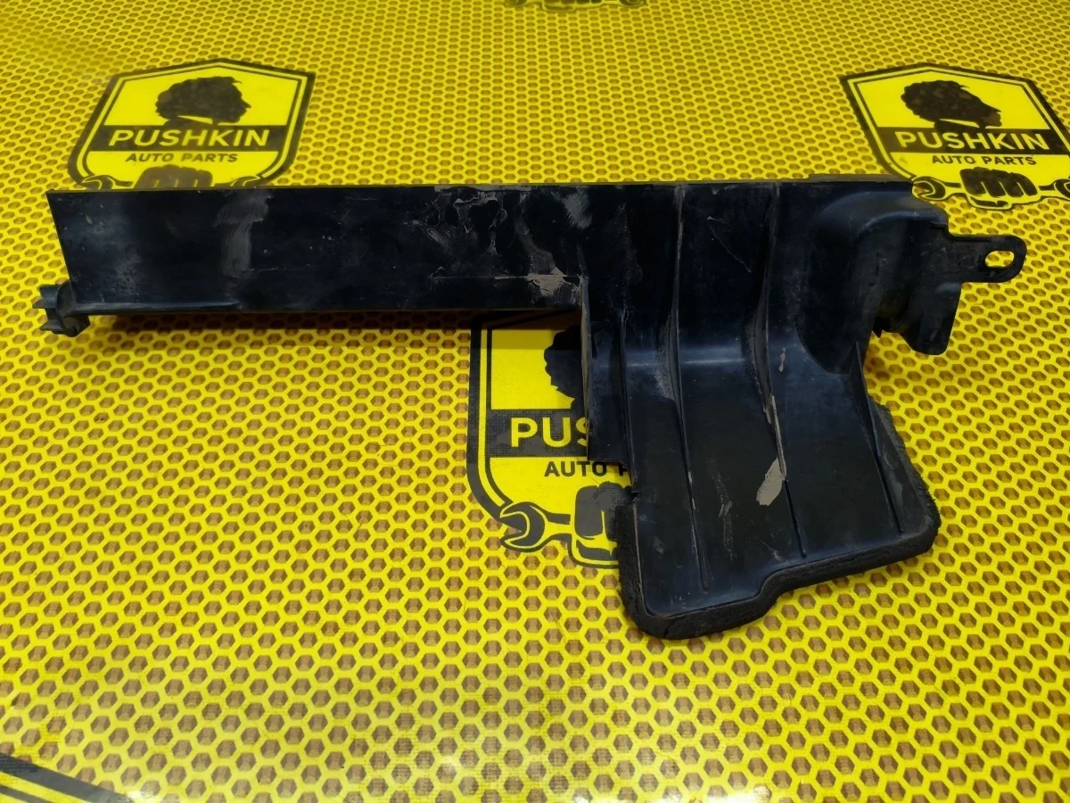 Дефлектор радиатора Nissan Qashqai 2012 62823BR20A J10 HR16DE, левый