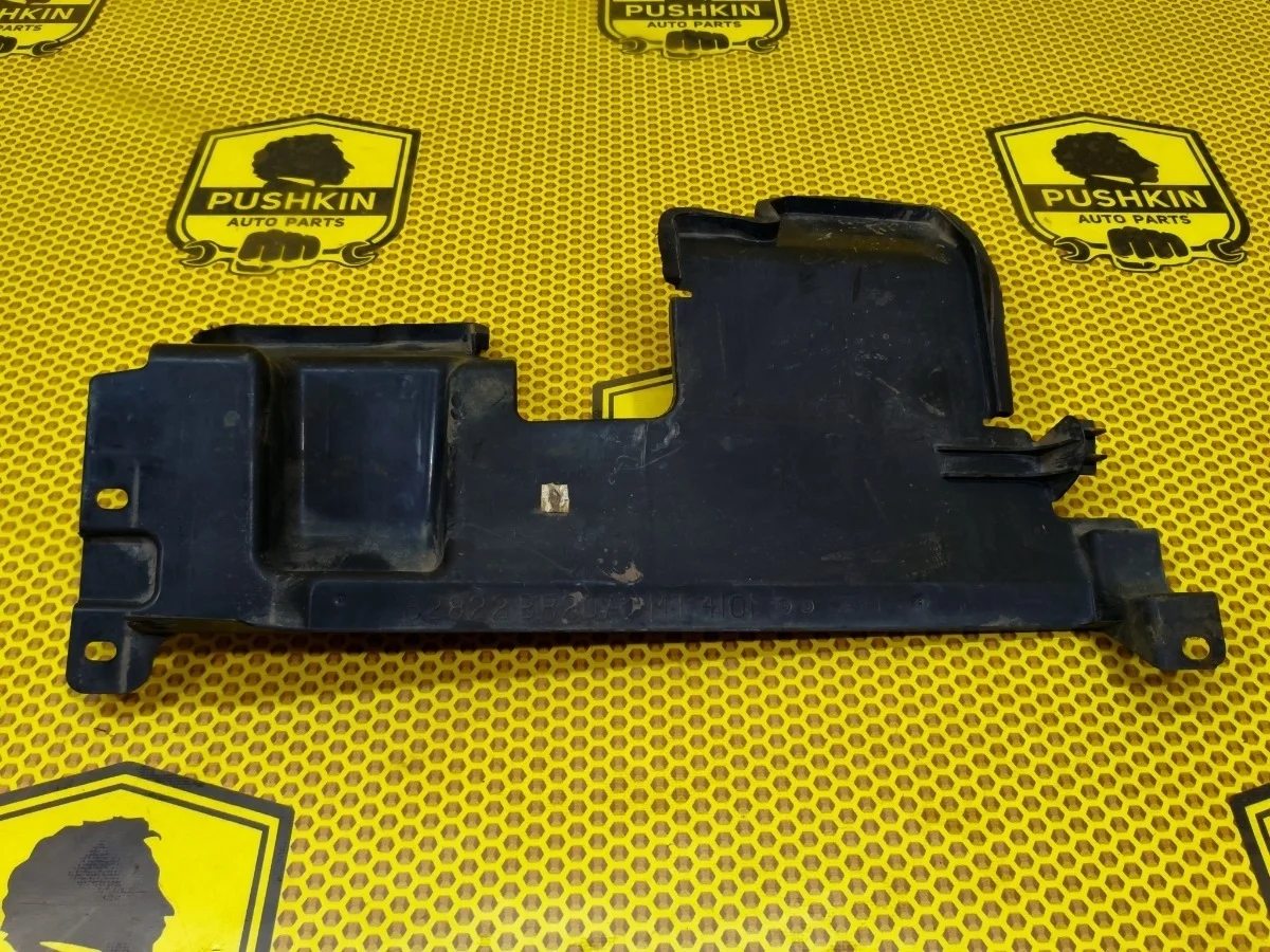 Дефлектор радиатора Nissan Qashqai 2012 62822BR20A J10 HR16DE, правый