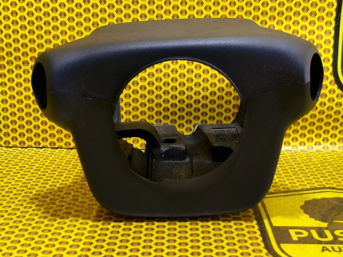 Кожух рулевой колонки Nissan X-Trail 2007 48470JG40A T31 QR25DE