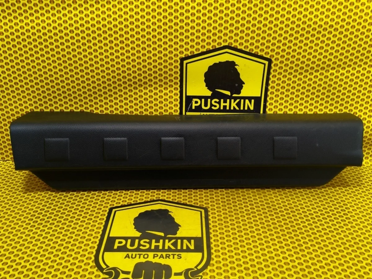 Накладка порога внутренняя Nissan X-TRAIL 2007 76951JG00A T31 QR25DE, передняя правая