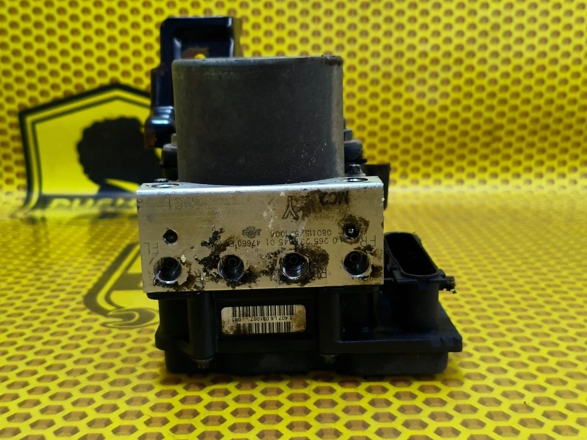 Блок АБС Nissan Tiida 2008 47660EM16B C11 HR16DE