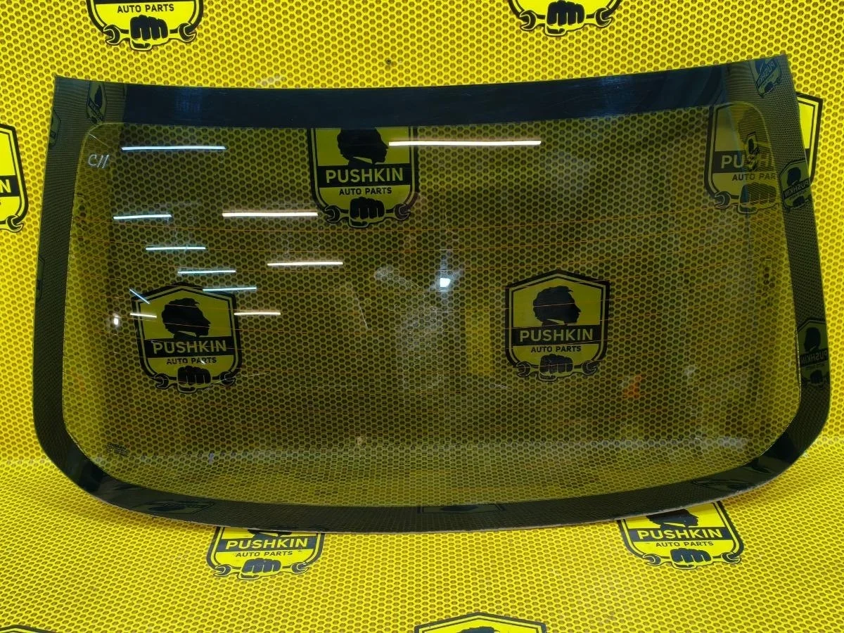 Стекло заднее Nissan Tiida 2008 79700EL100 C11 HR16DE