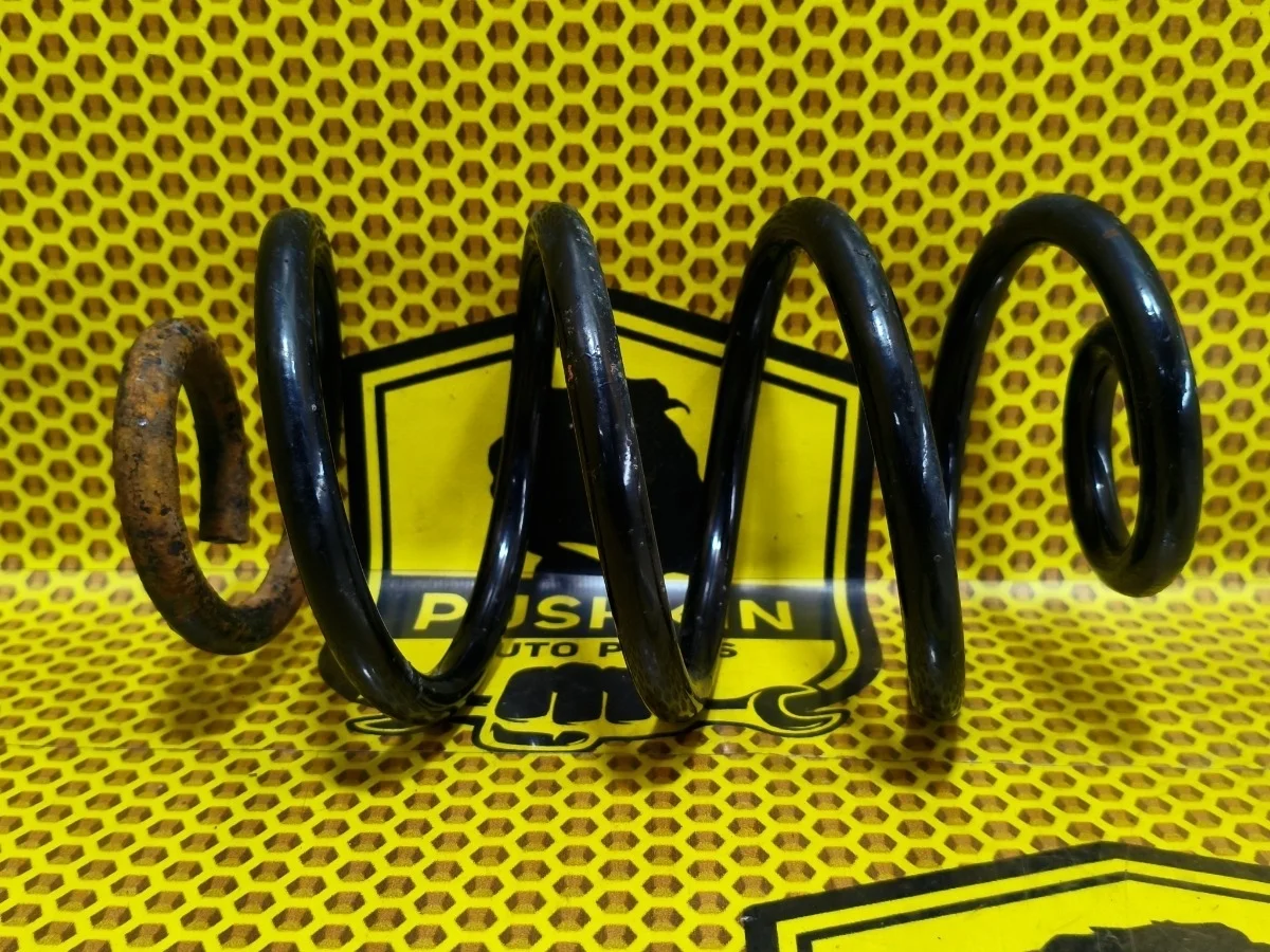 Пружина подвески Nissan Tiida 2008 55020EC80A C11 HR16DE, задняя правая