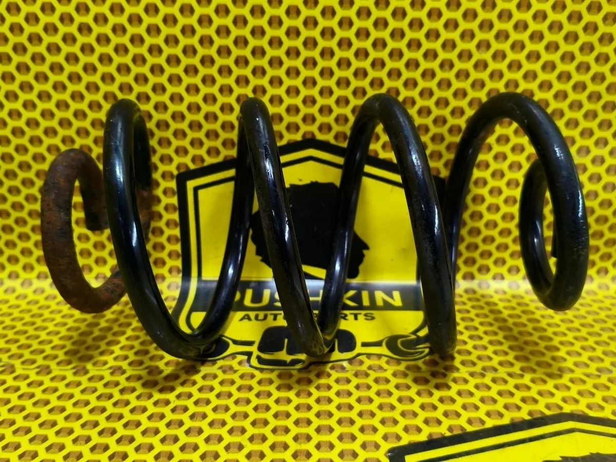 Пружина подвески Nissan Tiida 2008 55020EC80A C11 HR16DE, задняя левая