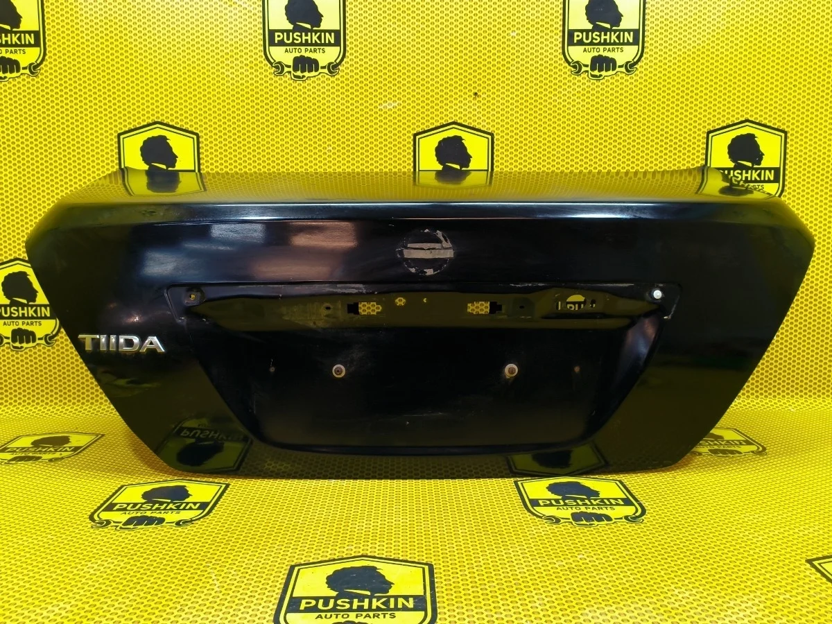 Крышка багажника Nissan Tiida 2008 H4300EM1MA C11 HR16DE