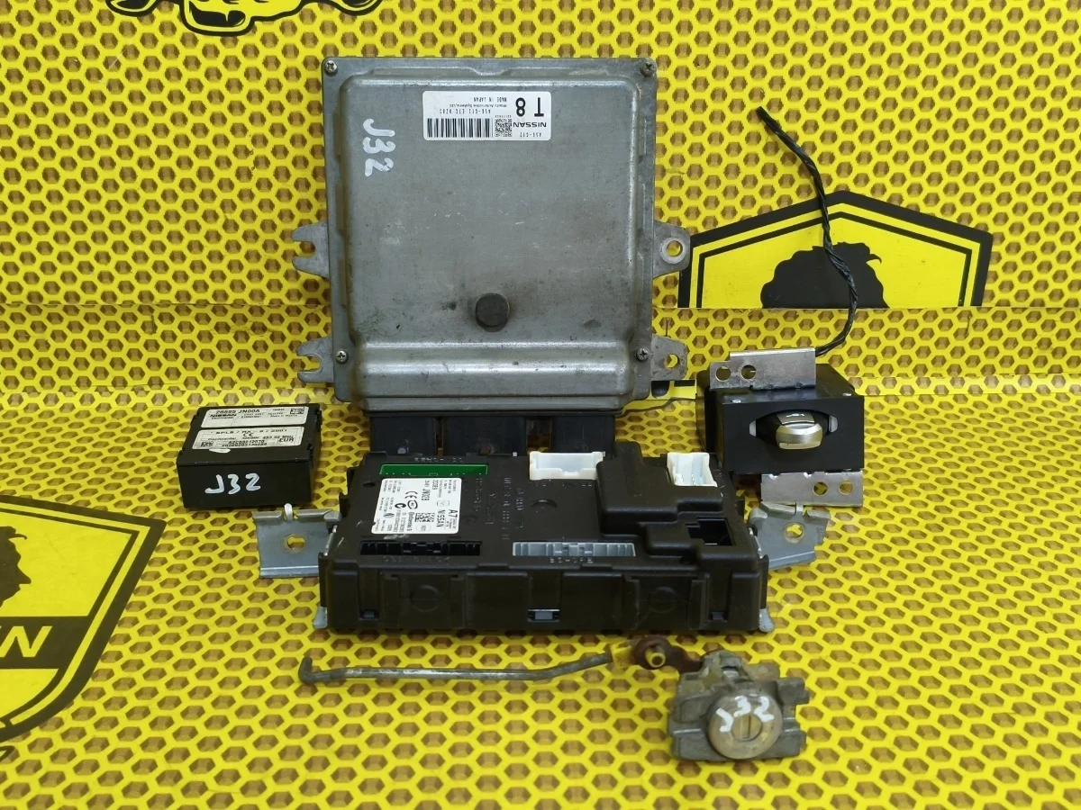 Комплект зажигания Nissan Teana 2011 23710JN93B J32 VQ35DE