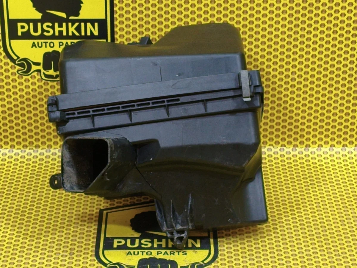 Корпус воздушного фильтра Nissan Teana 2011 165001AA0A J32 VQ35DE