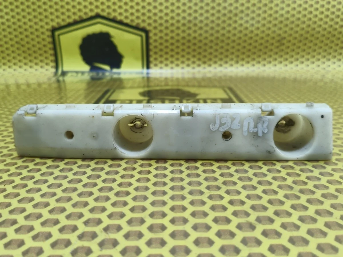 Кронштейн бампера Nissan Teana 2011 62220JN20A J32 VQ35DE, передний правый