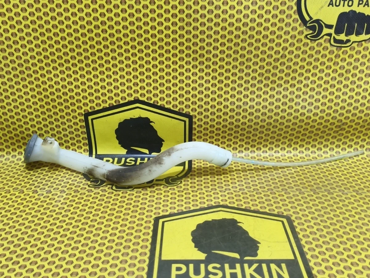 Горловина заливная бачка омывателя Nissan Tiida 2008 28915EL000 C11 HR16DE