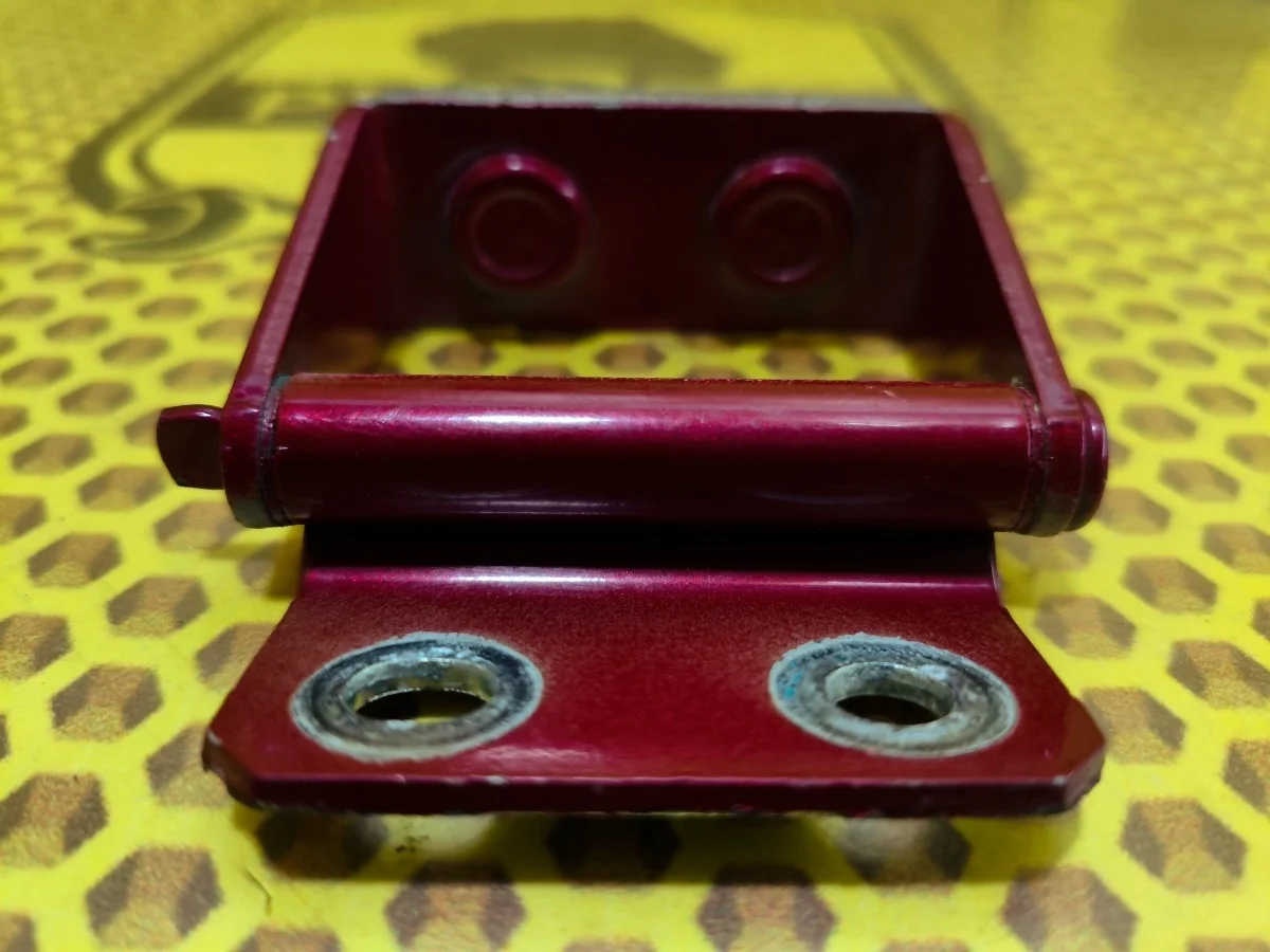 Петля багажника Nissan Qashqai 2011 90400AV730 J10 MR20DE, левая