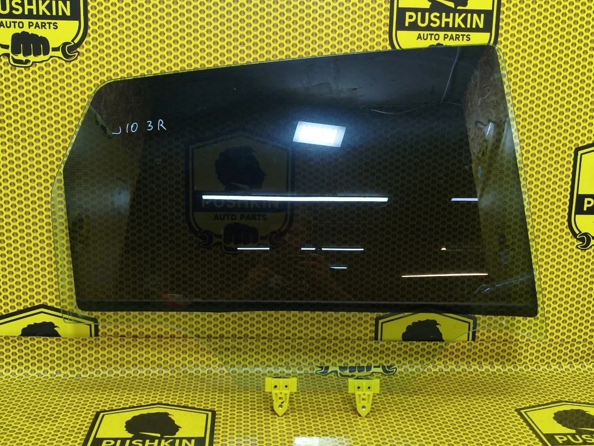 Стекло двери Nissan Qashqai 2011 82300JD000 J10 MR20DE, заднее правое