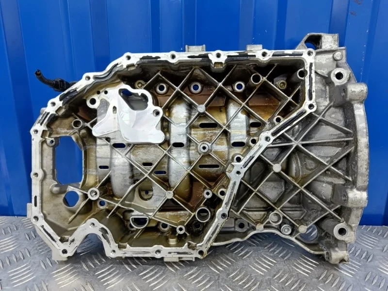 Поддон Audi Q5 2012 06H103603AK 8R 2.0 CDN