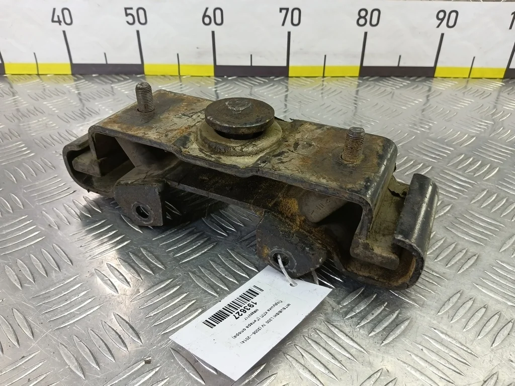 Подушка КПП (Гитара опора) MITSUBISHI L200 IV (20