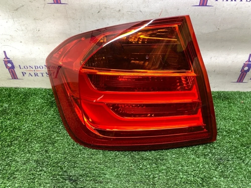 Фонарь BMW F30