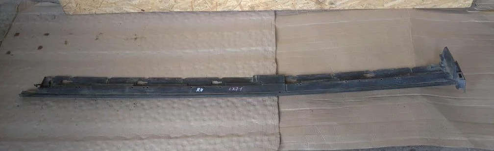 Б.у. порог пластиковый MAZDA CX7 ER8 MAZDA CX7 ER8