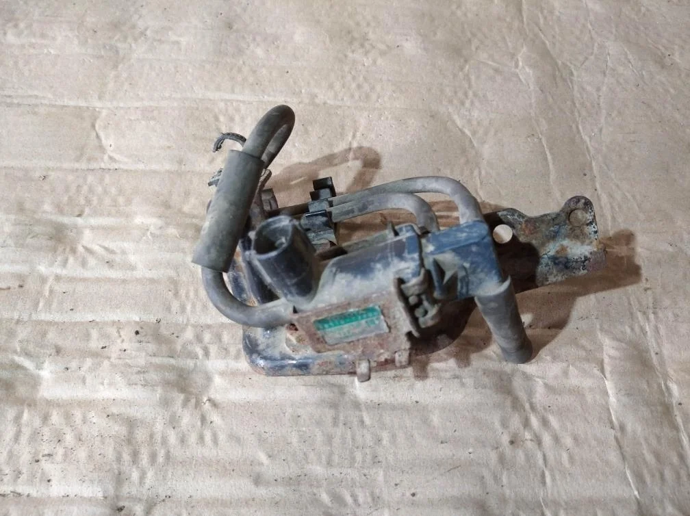 Б.у. клапан электромагнитный TOYOTA CAMRY V40 GSV40 TOYOTA CAMRY V40 GSV40