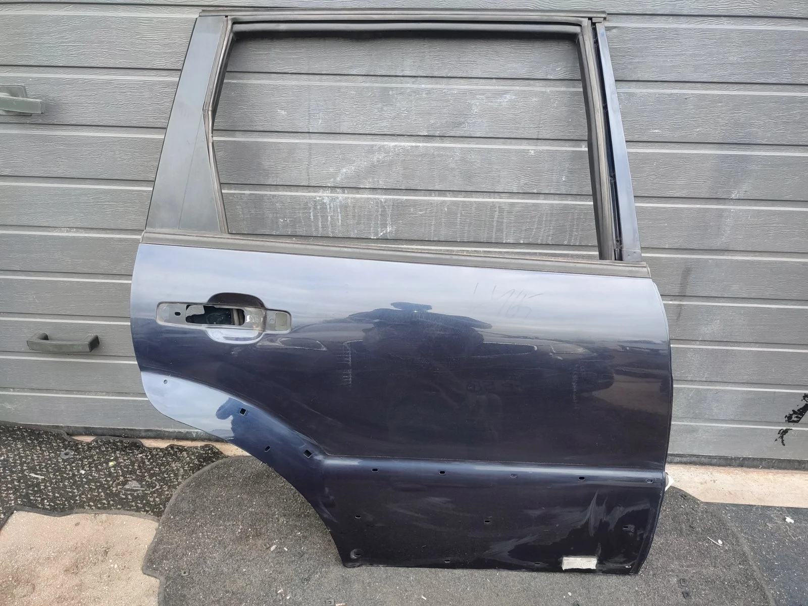 Дверь SsangYong Rexton 2009 Y250