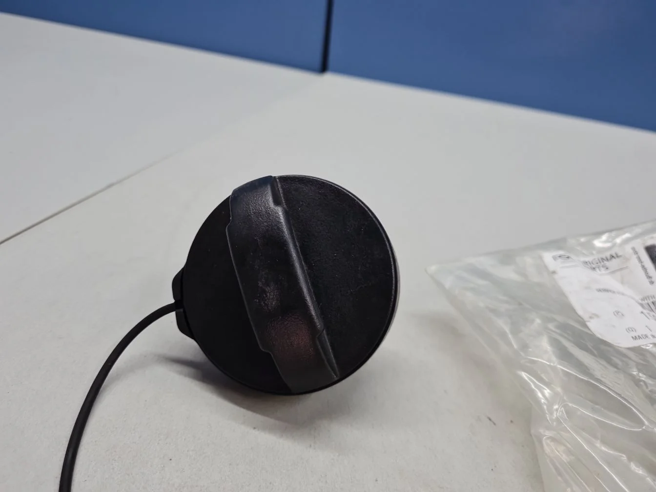 Крышка топливного бака для Peugeot RCZ 2010-