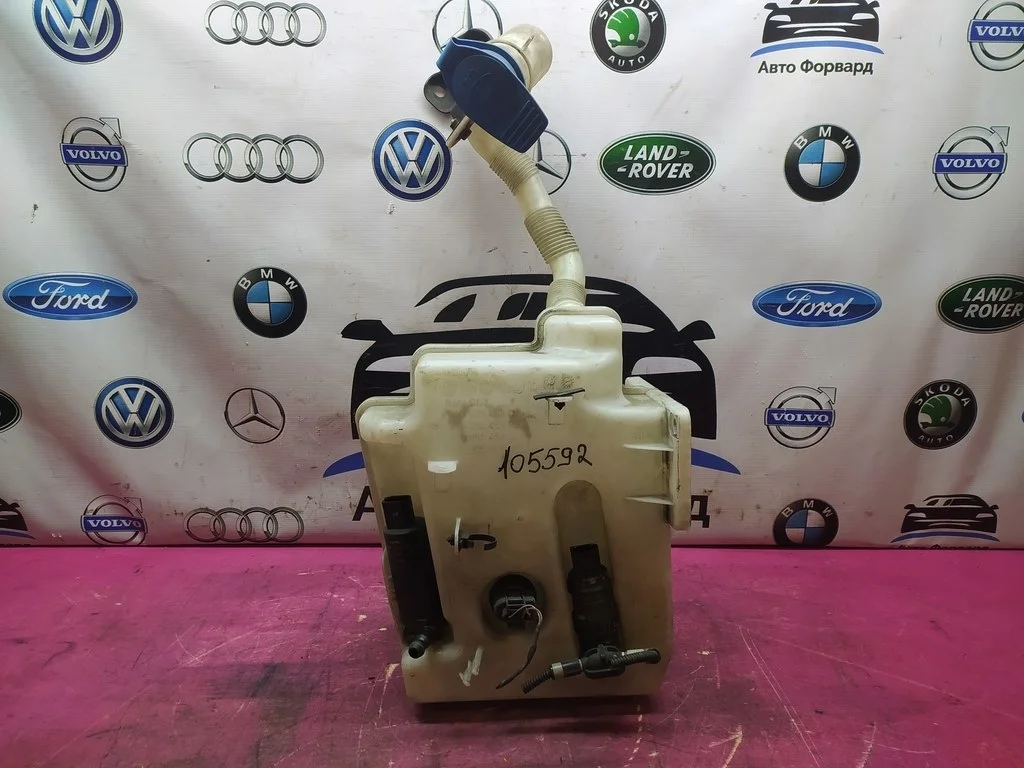 Бачок омывателя Golf 5 6 Jetta Audi A3 Octavia Ye