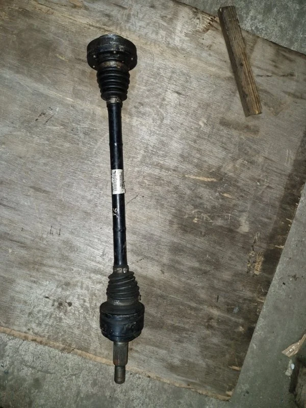 Привод Volkswagen Touareg 2005 7L6