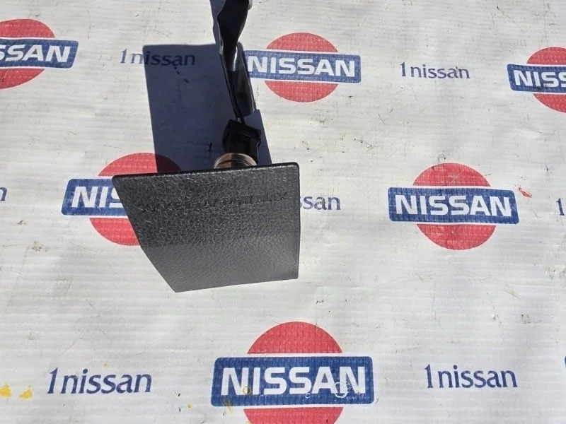 Прикуриватель Nissan Murano 2008 253362Y900 Z50 VQ35DE