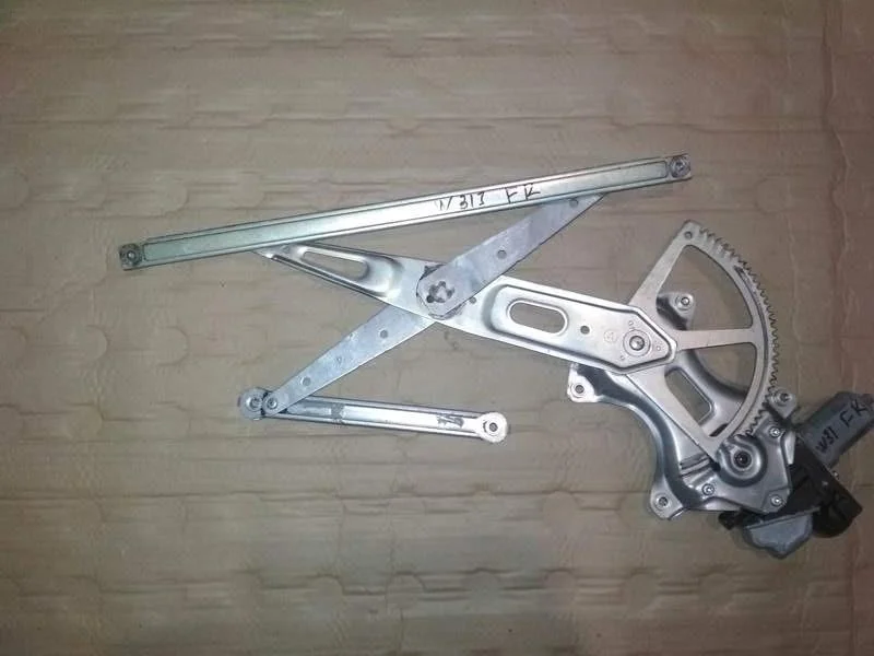 Б.у. стеклоподъемник TOYOTA PRIUS ZVW30 TOYOTA PRIUS ZVW30