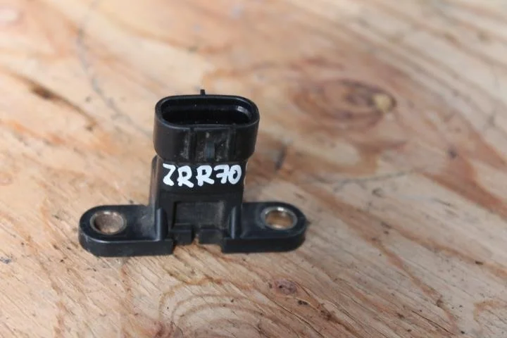 Б.у. датчик абсолютного давления TOYOTA NOAH ZRR70 TOYOTA NOAH ZRR70