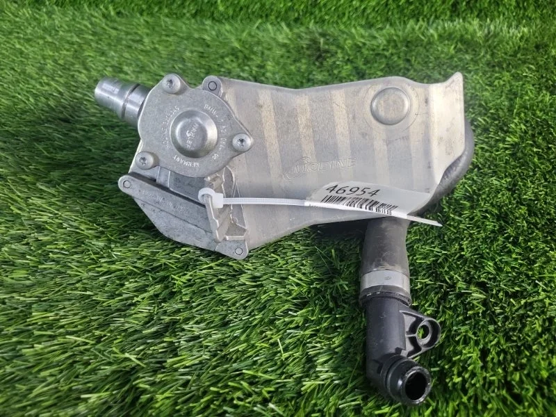 Теплообменник масляного фильтра BMW 3-Series 2009 7551647 E90 N43B20A