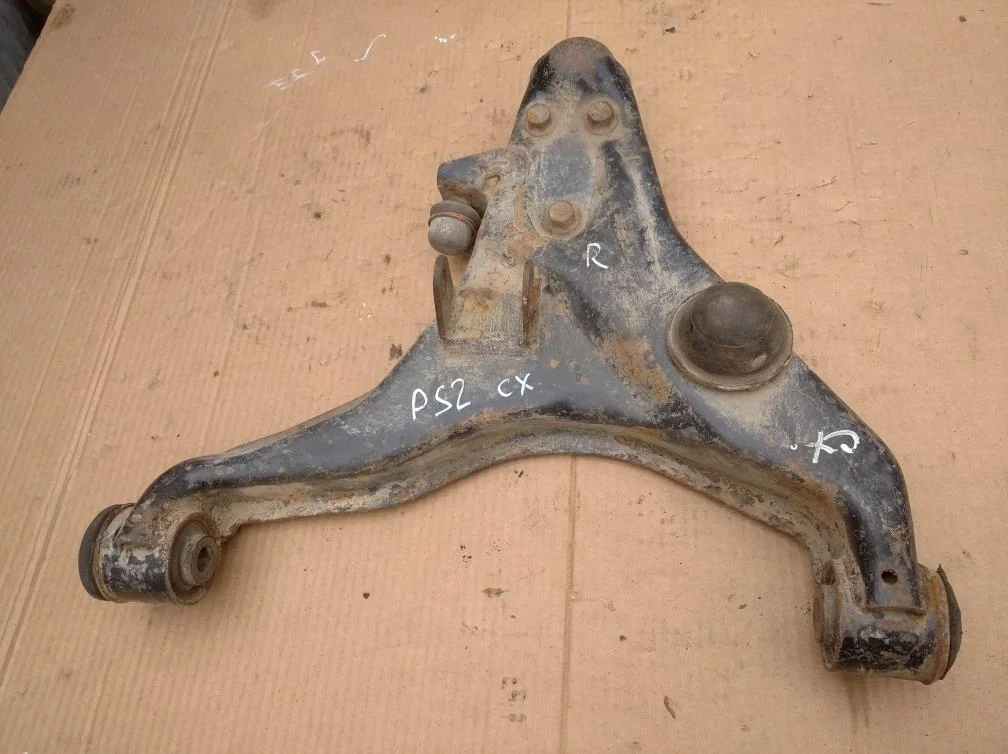 Б.у. рычаг MITSUBISHI PAJERO SPORT KH4W MITSUBISHI PAJERO SPORT KH4W