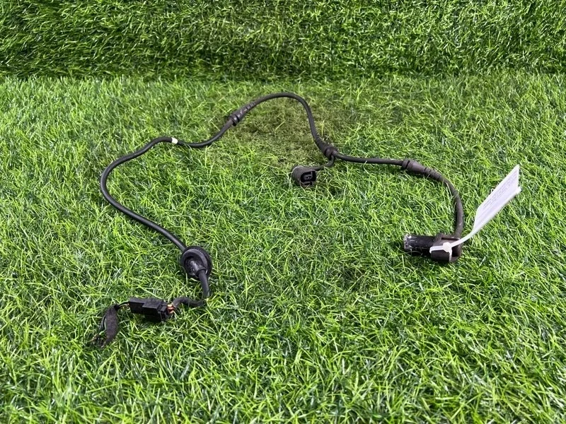 Датчик ABS Audi A4 2004 8E0927803B B6 AMB 1.8T, передний левый