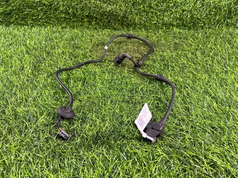 Датчик ABS Audi A4 2004 8E0927803B B6 AMB 1.8T, передний левый